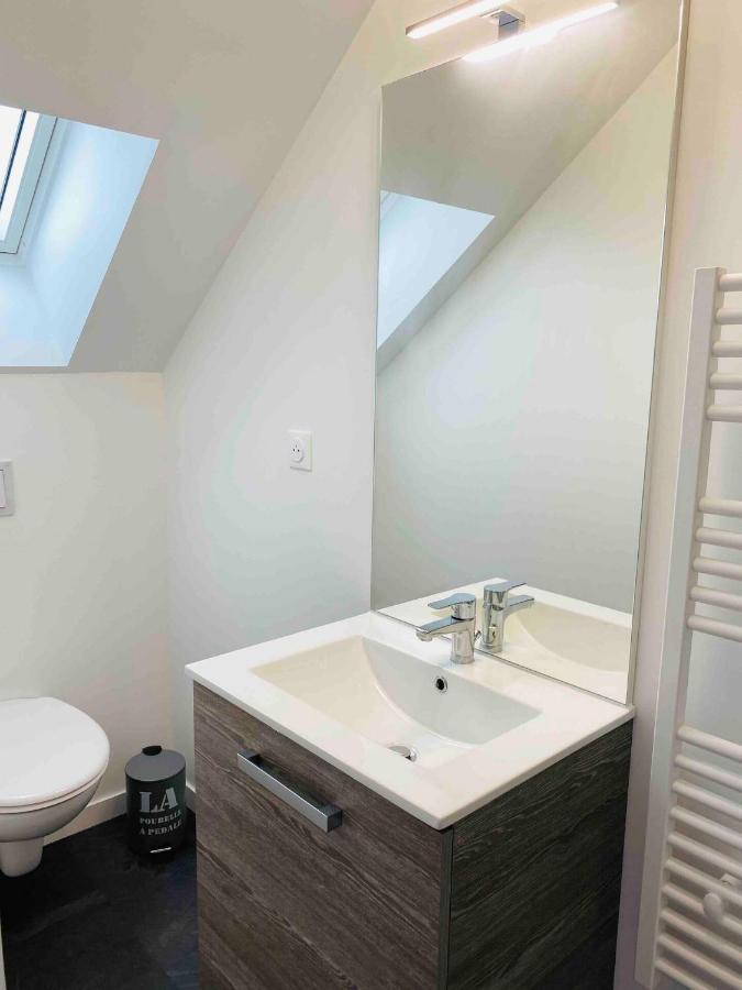 Agreable Appartement Entierement Refait Neuf シェルブール・アン・コタンタン エクステリア 写真